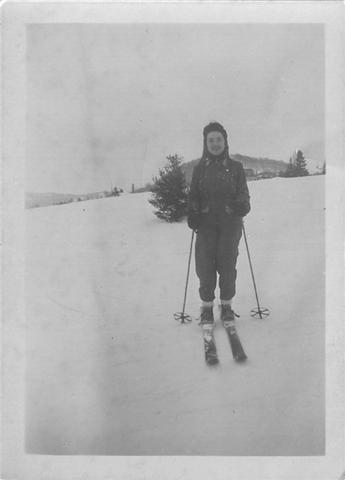 1947 Skieur maman Françoise